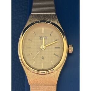 Rare Vintage Citizen CQ 6031-K13499 Gold Quartz Women Watch JAPAN New Old Stock
